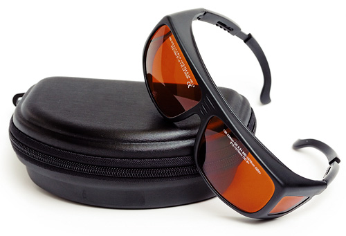 Laser Goggle for Nd:YAG + Ti:Sapphire applications
